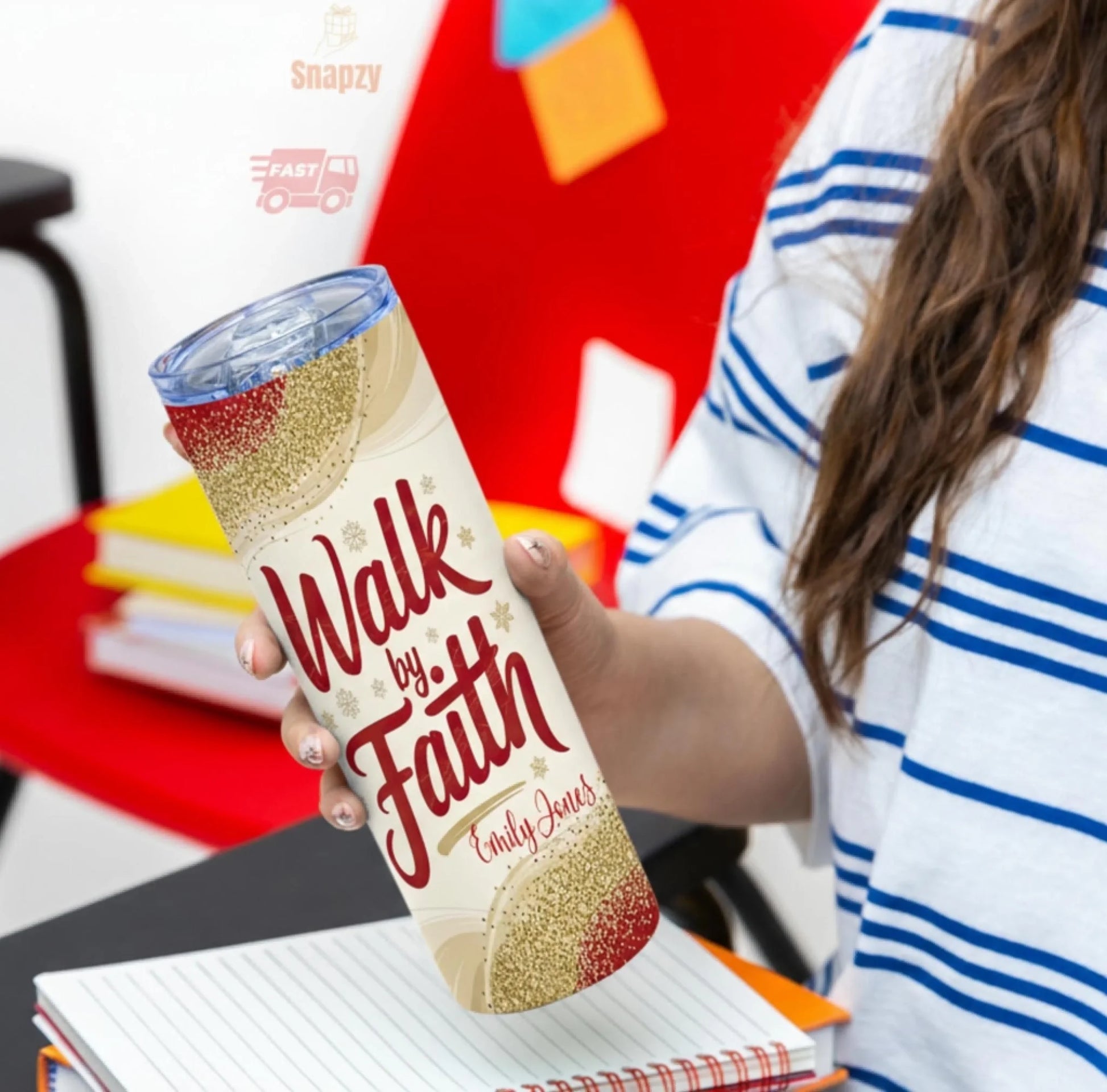 Personalized 20oz skinny tumbler – Christmas | detail view | custom name available, dishwasher safe, double-wall stainle