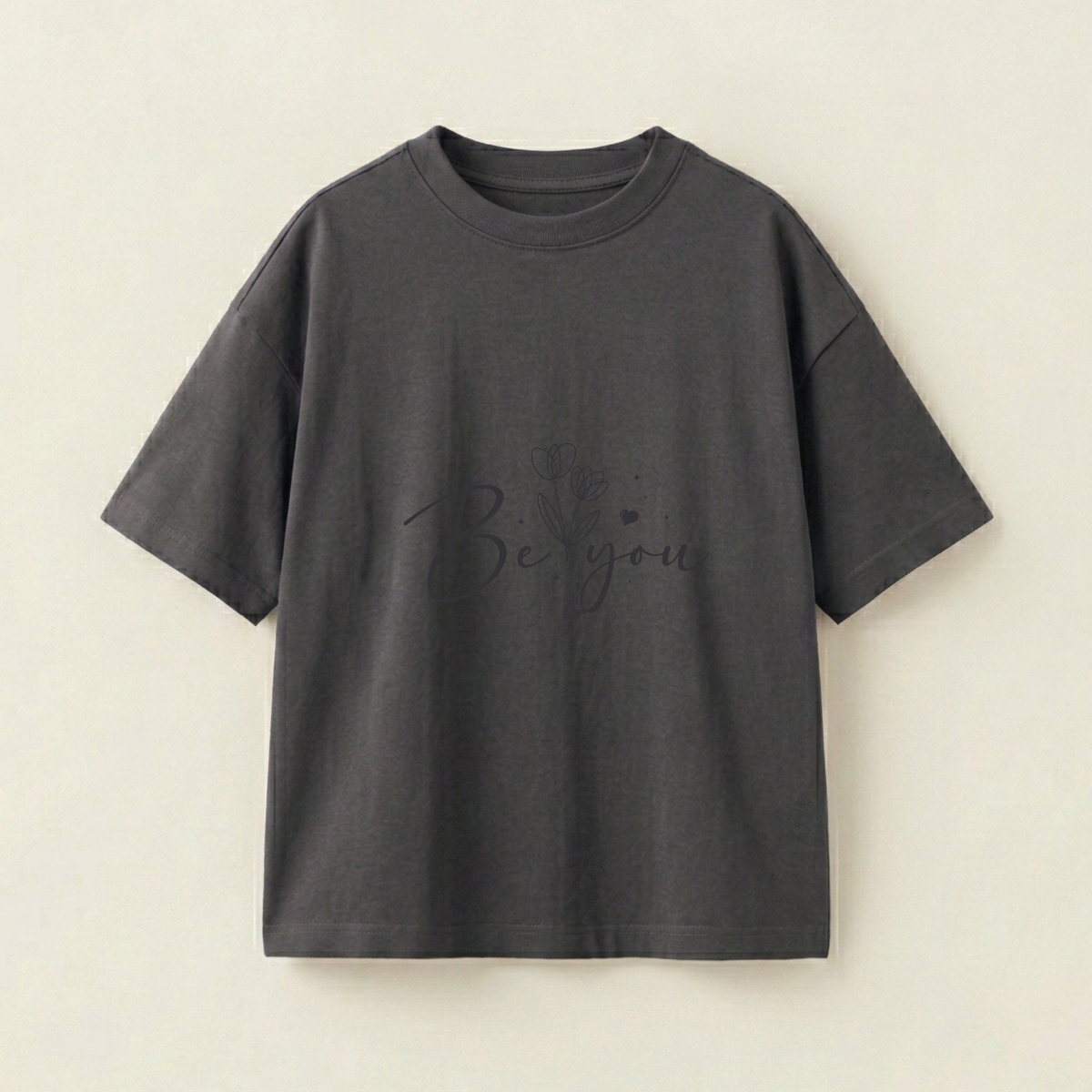 Be you - Oversize 250 GSM in mặt trước